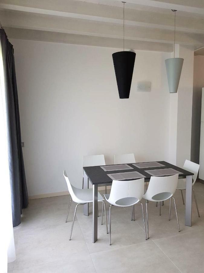 Deluxe Apartments Garda Sirmione Extérieur photo