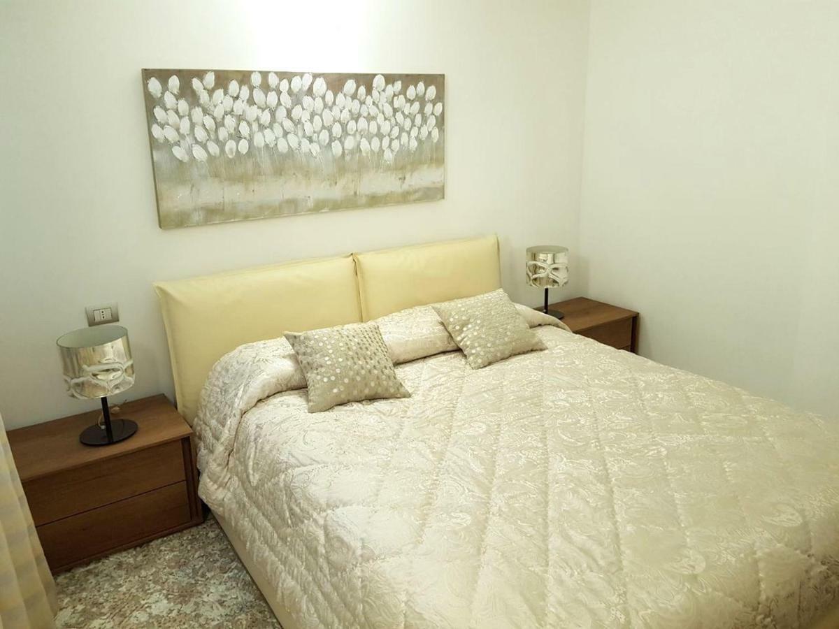 Deluxe Apartments Garda Sirmione Extérieur photo