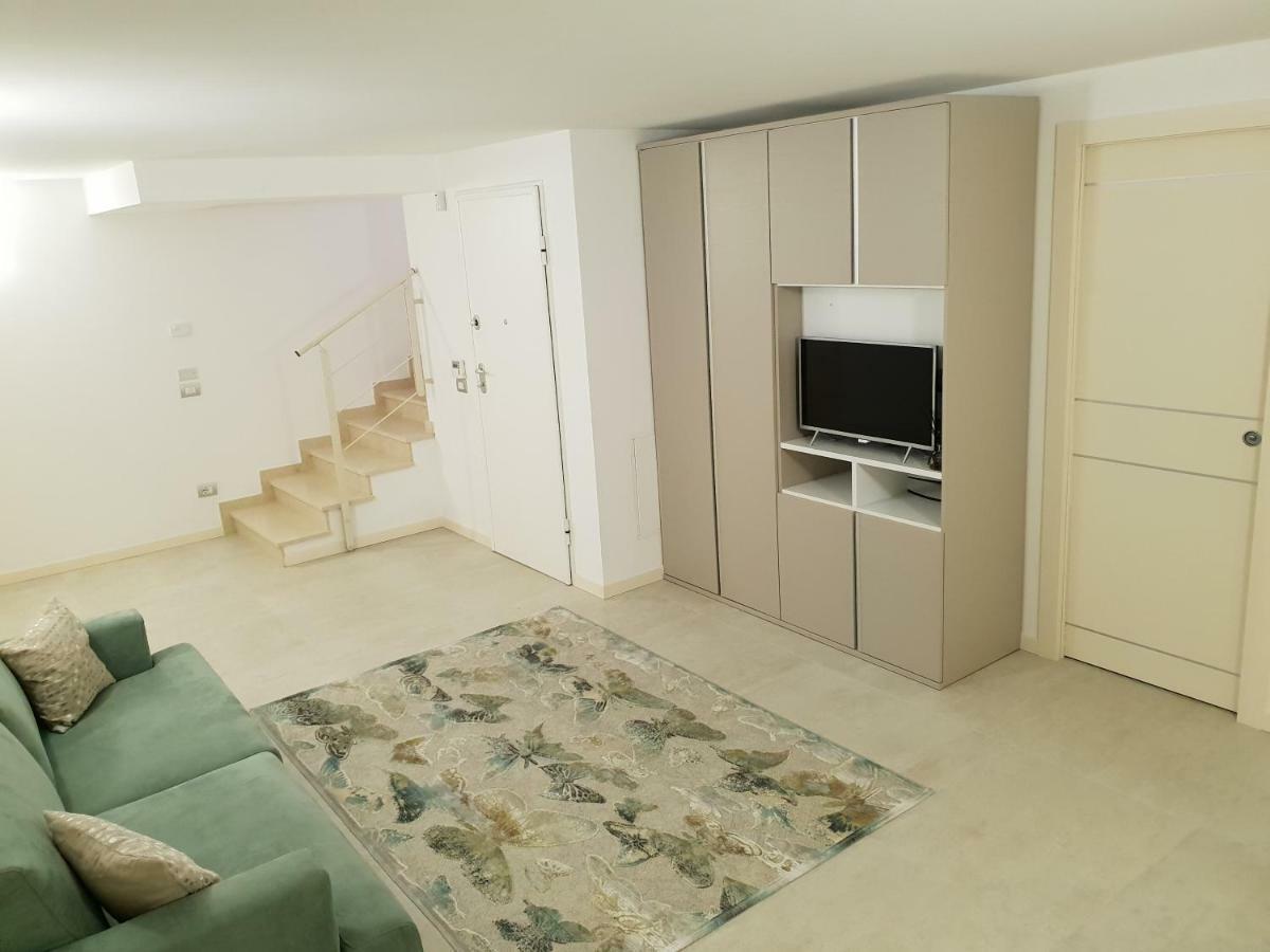 Deluxe Apartments Garda Sirmione Extérieur photo
