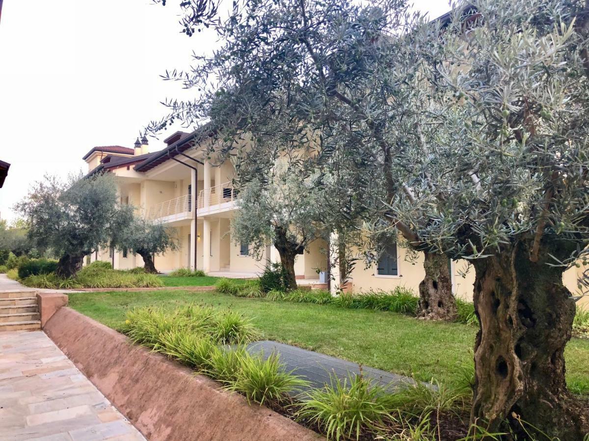 Deluxe Apartments Garda Sirmione Extérieur photo