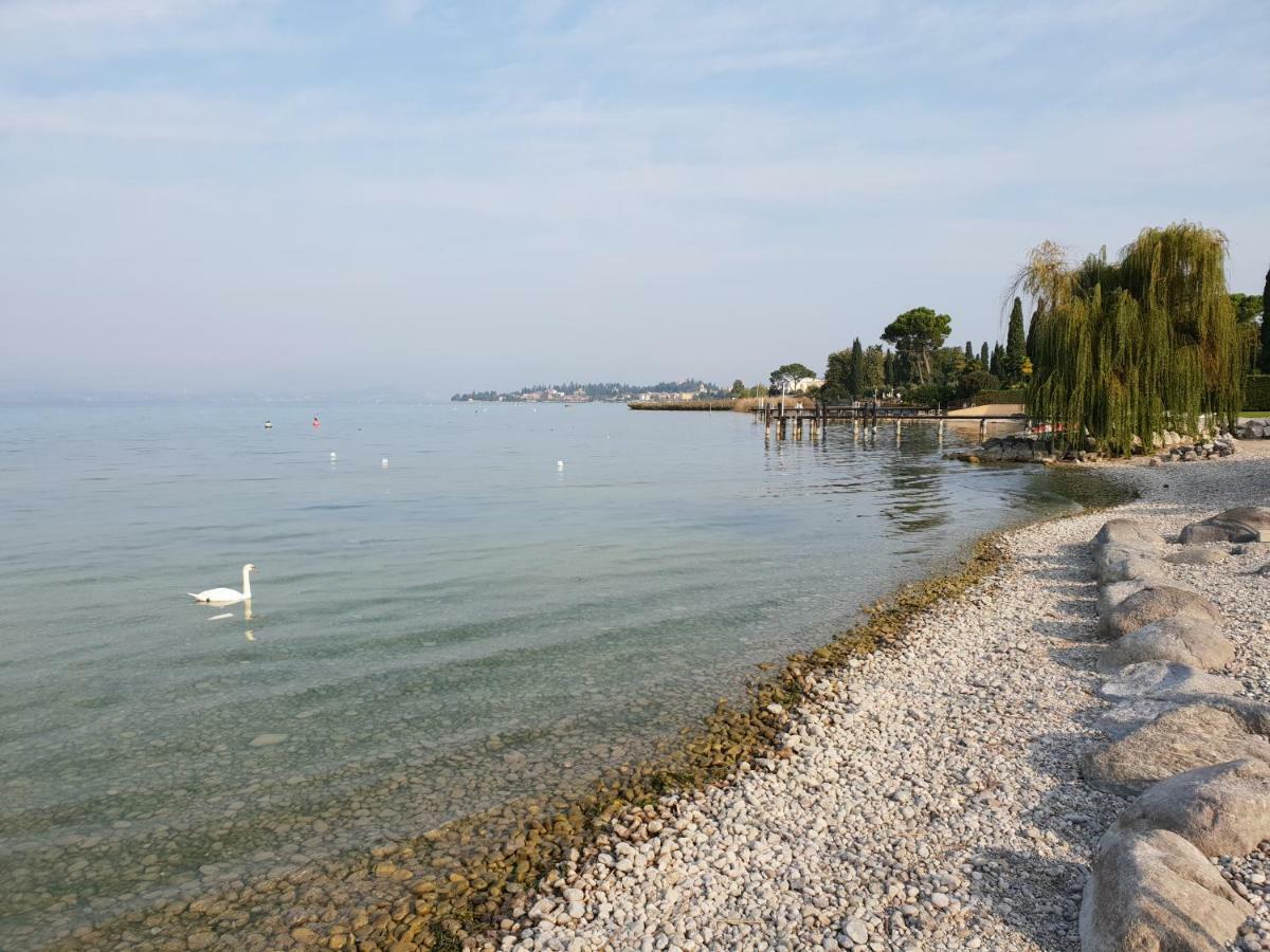 Deluxe Apartments Garda Sirmione Extérieur photo
